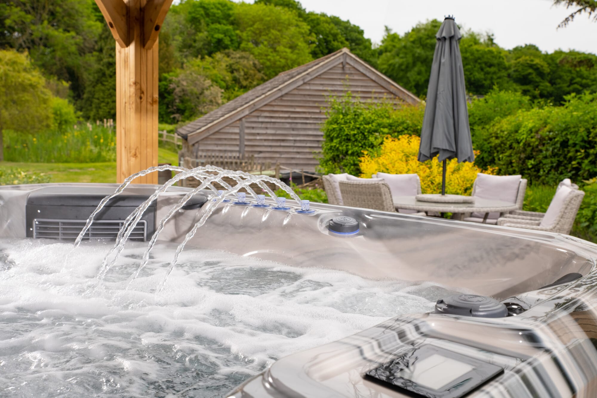 Barcelona hot tub for sale from Platinum Spas