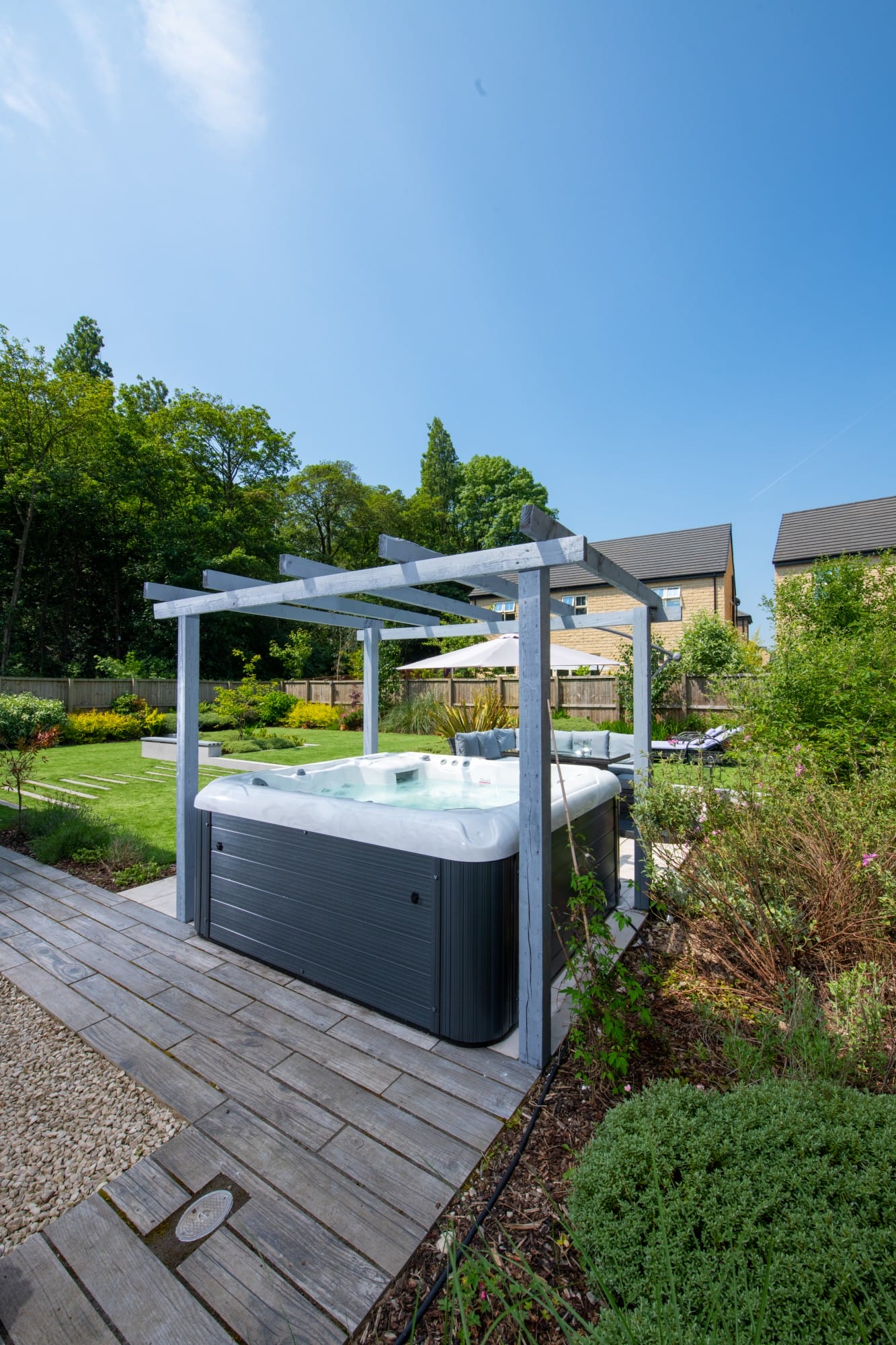 Sapphire hot tub for sale from Thermal Spas