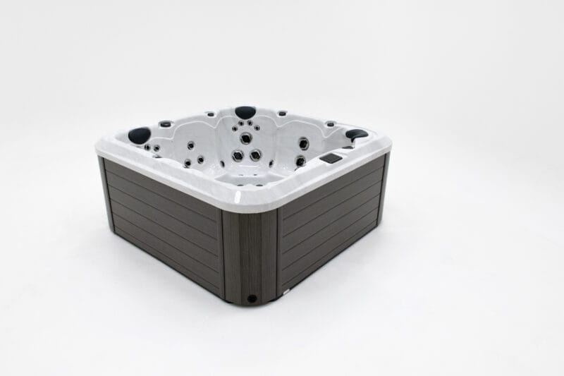 Blainville hot tub for sale from BeWell