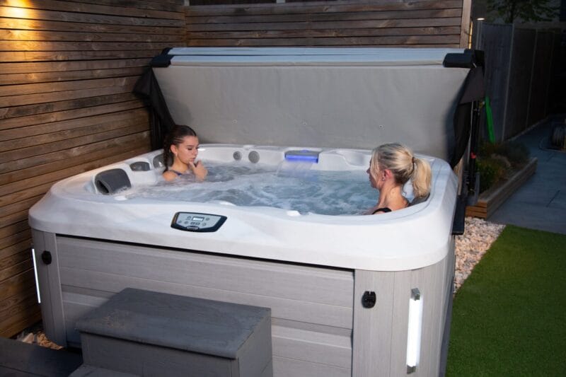 Jacuzzi J-315 hot tub for sale
