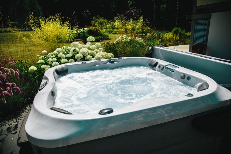 Jacuzzi J-335 hot tub for sale