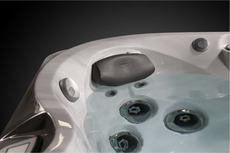 Jacuzzi J-435 hot tub for sale
