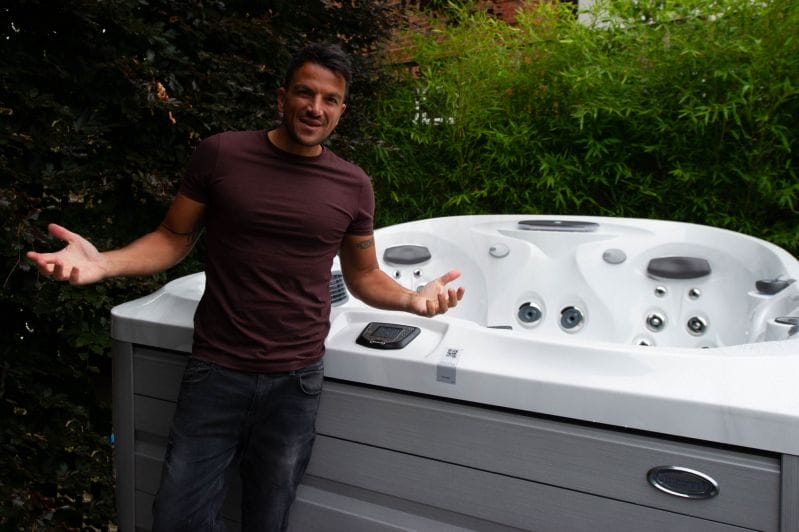 Jacuzzi J-475 hot tub for sale