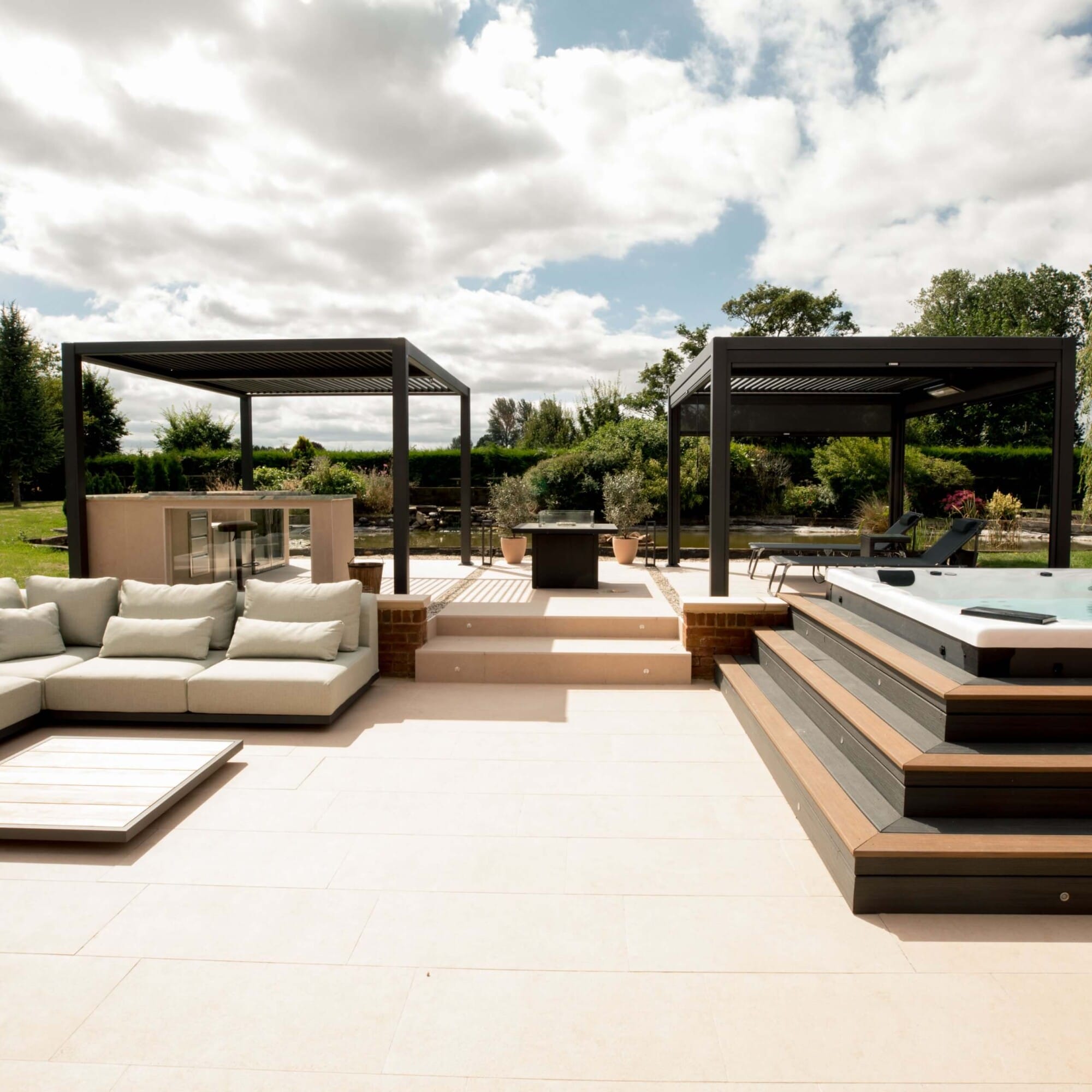Meranza louvered aluminium pergola for sale. 3x3.6m