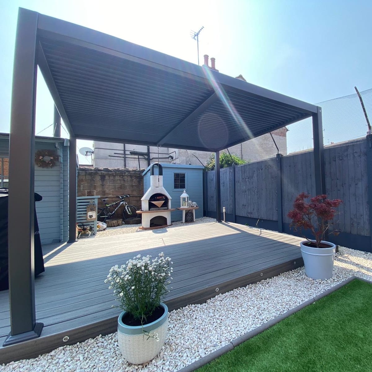 Meranza louvered aluminium pergola for sale. 3.5x3.6m