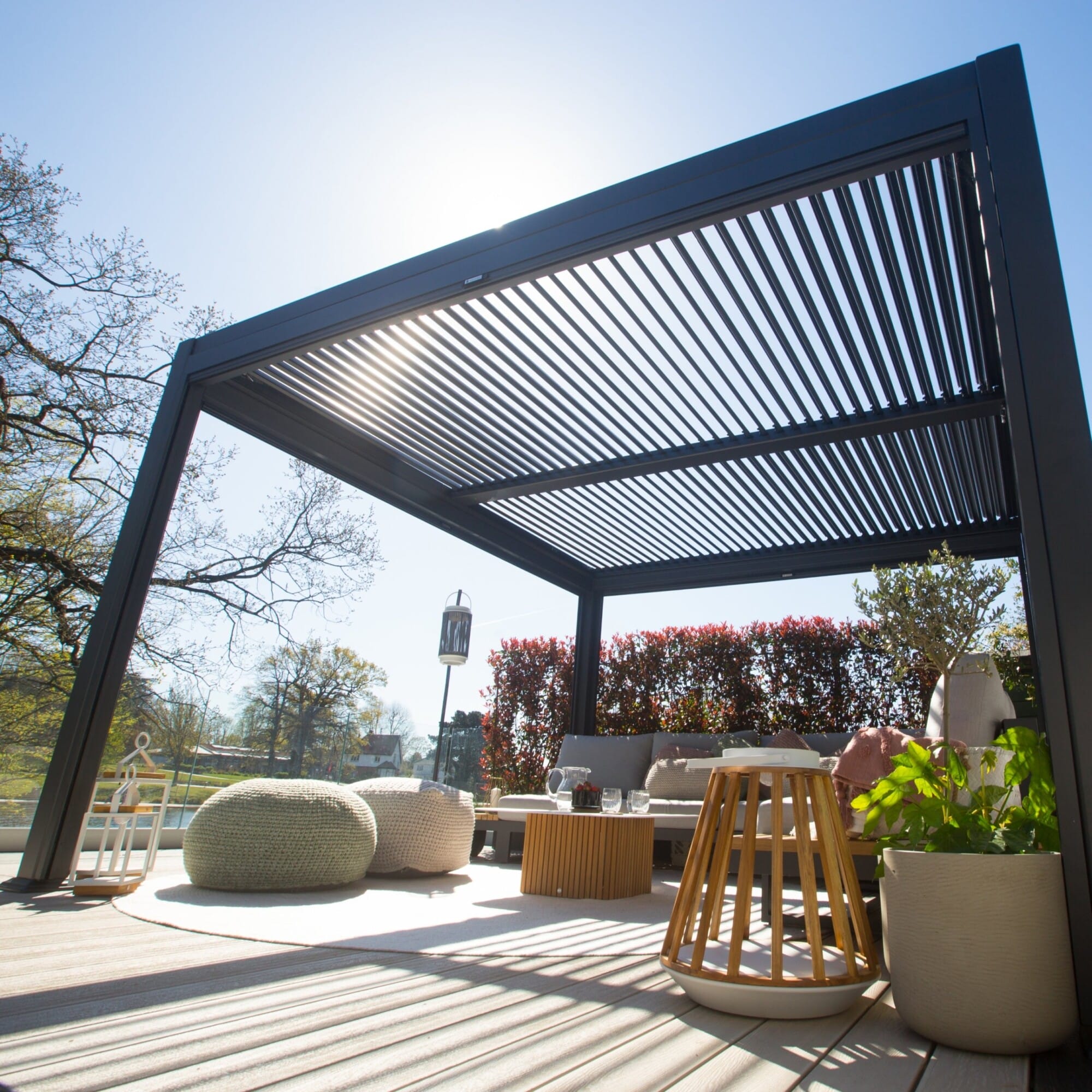 Meranza louvered aluminium pergola for sale