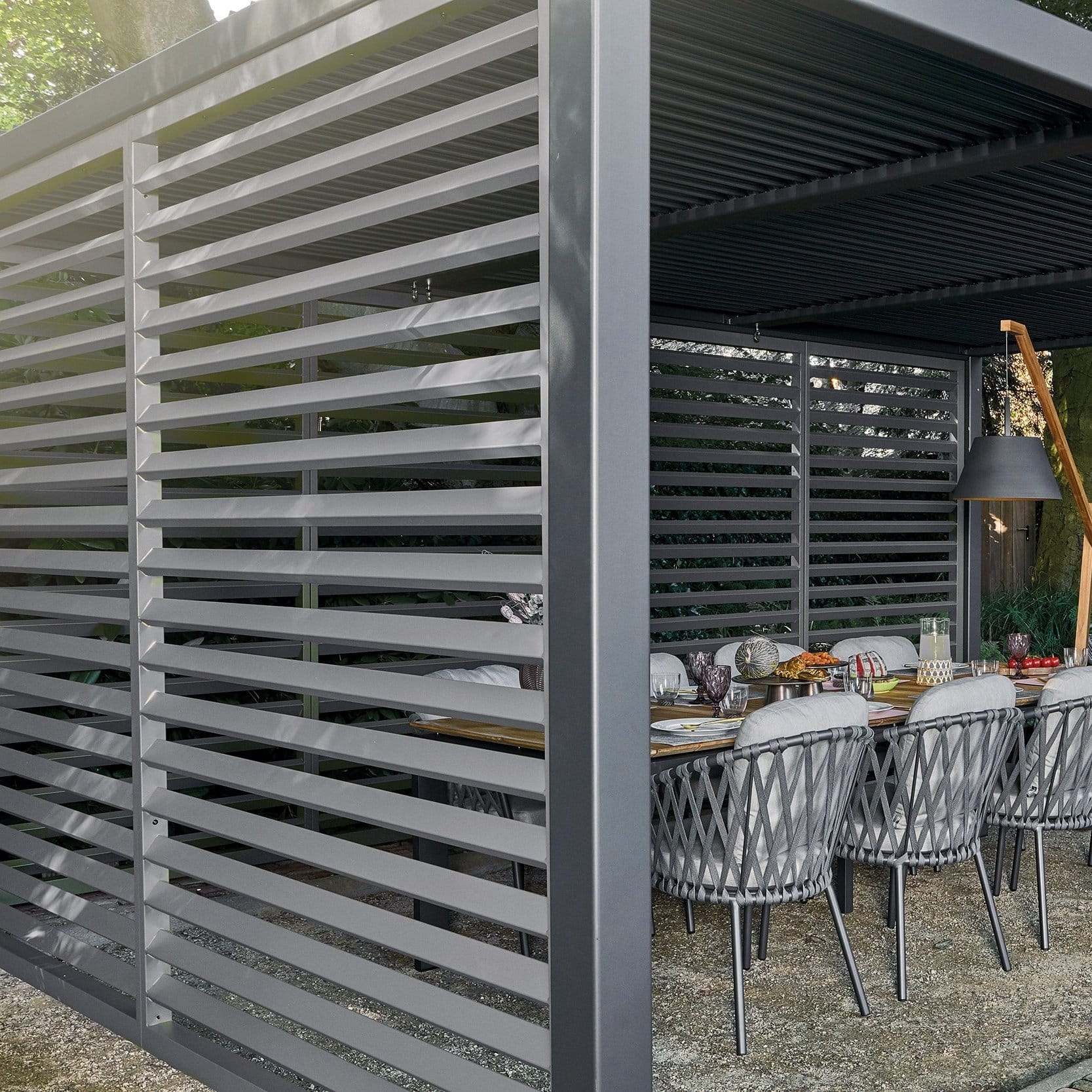 Meranza louvered aluminium pergola for sale