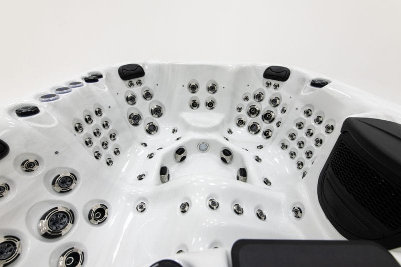 Palma hot tub for sale from Platinum Spas